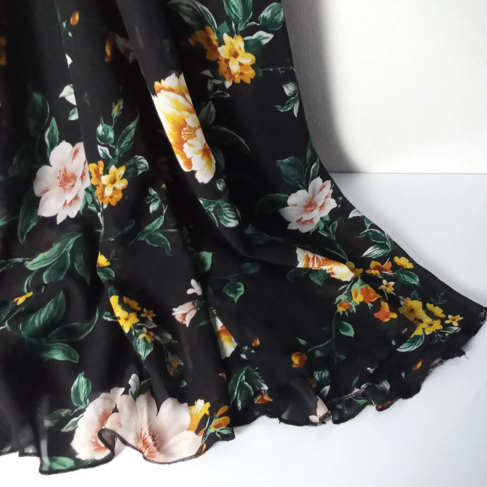 Floral Black Maxi Wrap Dress Size S Garden Boho Wedding Guest - Picture 3 of 6